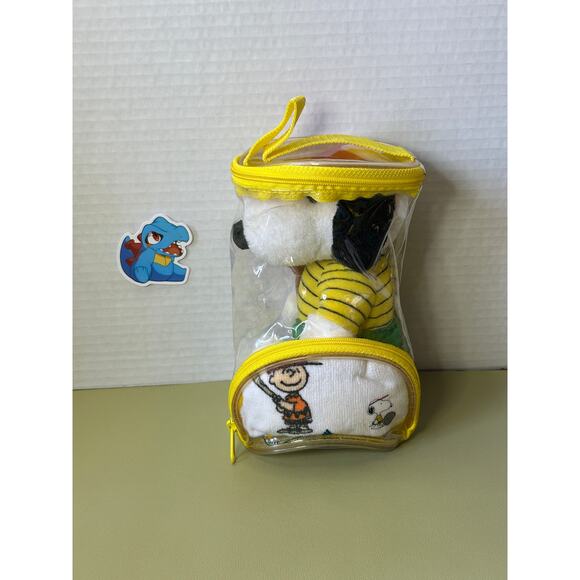 Singapore Airlines Peanuts Snoopy Tennis Player Plush Stuffed Animal Toy Doll - Picture 1 of 12